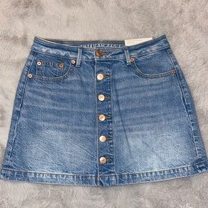NWT American Eagle Button-Front Denim Skirt